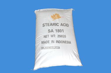 Acido stearico urgente doppio solido cereo C18H36O2 solubile in etanolo